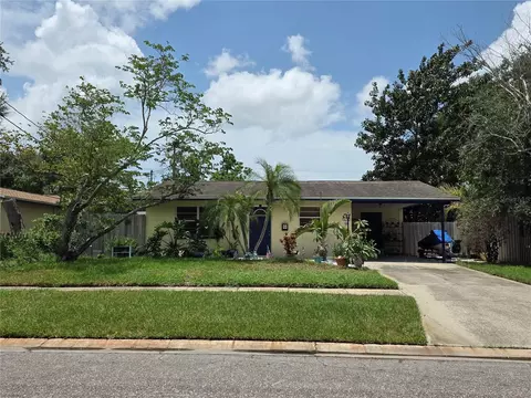 9272 51st St N, Pinellas Park, FL 33782