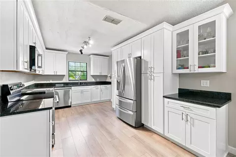 Kitchen - 3944 NE 7th St, Ocala, FL 34470 photo 3 of 4