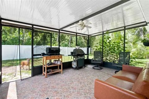 Exterior - 3944 NE 7th St, Ocala, FL 34470 photo 2 of 9
