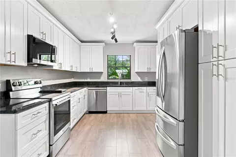 Kitchen - 3944 NE 7th St, Ocala, FL 34470 photo 1 of 4