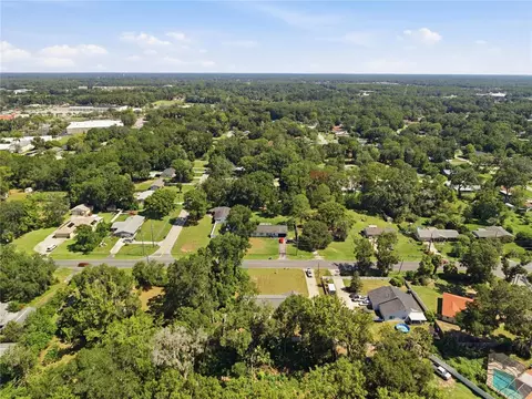 View/Area - 3944 NE 7th St, Ocala, FL 34470 photo 2 of 3