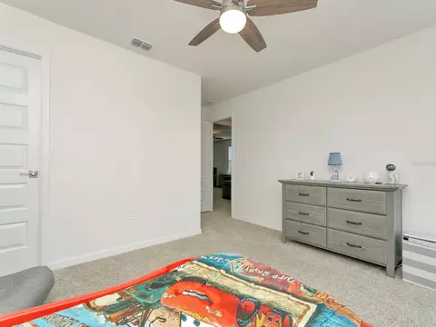Bedroom - 7008 Norris Landing Pl, Parrish, FL 34219 photo 8 of 10