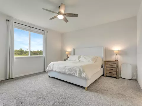 Bedroom - 7008 Norris Landing Pl, Parrish, FL 34219 photo 2 of 10