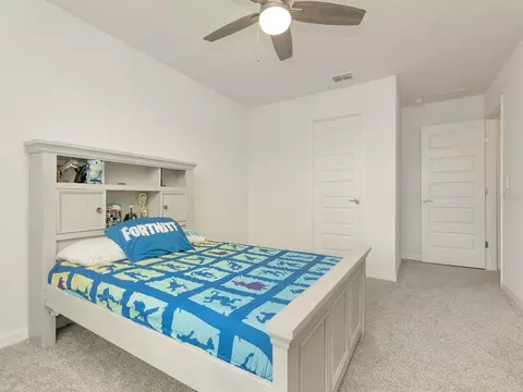 Bedroom - 7008 Norris Landing Pl, Parrish, FL 34219 photo 10 of 10