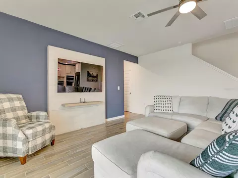 Living - 7008 Norris Landing Pl, Parrish, FL 34219 photo 5 of 5