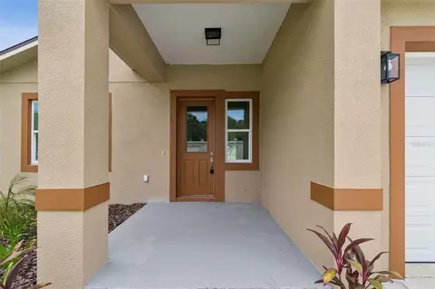 Exterior - 2523 Avenue E SW, Winter Haven, FL 33880 photo 3 of 9