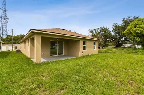 Exterior - 2523 Avenue E SW, Winter Haven, FL 33880 photo 8 of 9
