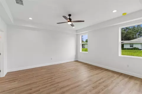 Living - 2523 Avenue E SW, Winter Haven, FL 33880 photo 6 of 7