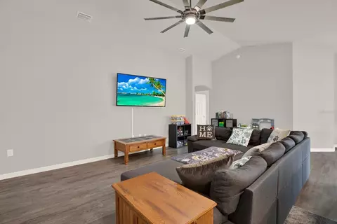 Other - 117 Eagle Summit Dr, Ruskin, FL 33570 photo 1 of 8