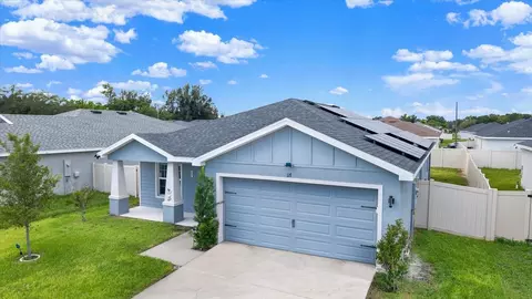 Exterior - 117 Eagle Summit Dr, Ruskin, FL 33570 photo 6 of 9