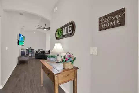 Entry Way - 117 Eagle Summit Dr, Ruskin, FL 33570 photo 1 of 2
