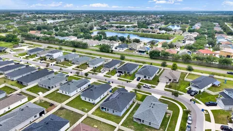 View/Area - 117 Eagle Summit Dr, Ruskin, FL 33570 photo 2 of 8