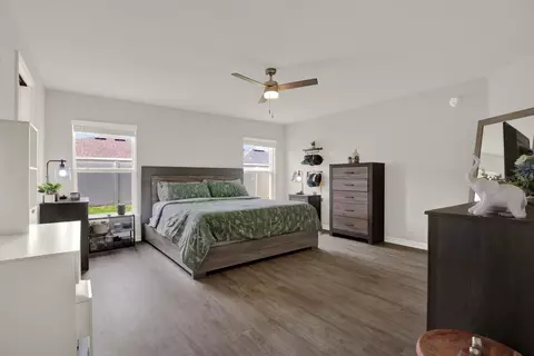Bedroom - 117 Eagle Summit Dr, Ruskin, FL 33570 photo 1 of 6