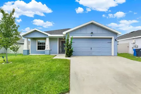 Exterior - 117 Eagle Summit Dr, Ruskin, FL 33570 photo 7 of 9