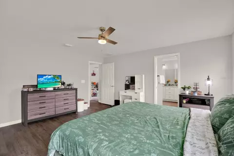 Bedroom - 117 Eagle Summit Dr, Ruskin, FL 33570 photo 2 of 6
