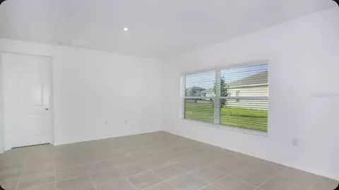 Living - 13317 Commons Ave, Parrish, FL 34219 photo 2 of 3