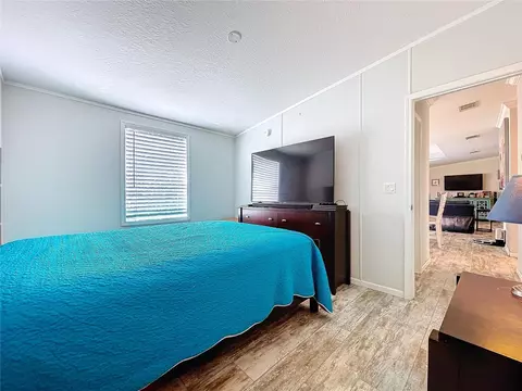 Bedroom - 14890 Cr 757, Webster, FL 33597 photo 8 of 9