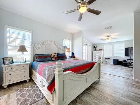 Bedroom - 14890 Cr 757, Webster, FL 33597 photo 1 of 9