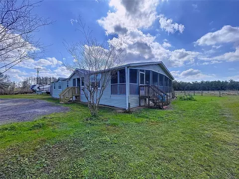 Exterior - 14890 Cr 757, Webster, FL 33597 photo 12 of 19