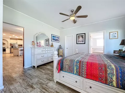 Bedroom - 14890 Cr 757, Webster, FL 33597 photo 4 of 9