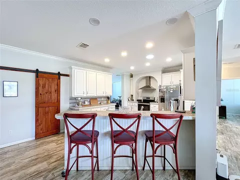 Kitchen - 14890 Cr 757, Webster, FL 33597 photo 2 of 12