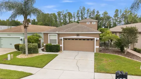 7606 Berna Ln, Land O Lakes, FL 34637