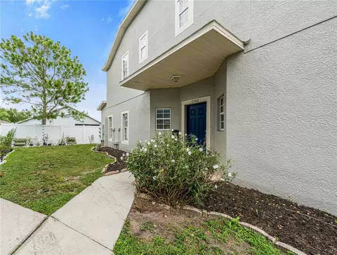 12948 Kings Crossing Dr, Gibsonton, FL 33534