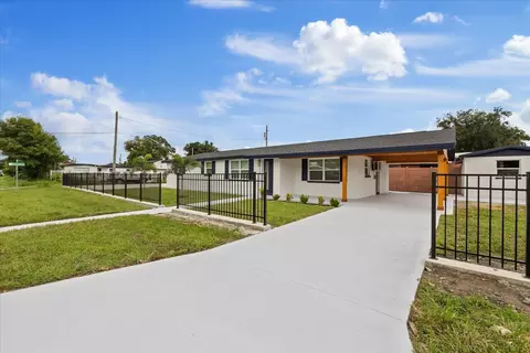 5824 N Thatcher Ave, Tampa, FL 33614