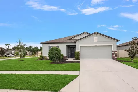 Exterior - 13120 Conquistador Loop, Spring Hill, FL 34610 photo 8 of 9