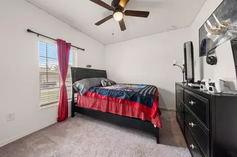 Bedroom - 13120 Conquistador Loop, Spring Hill, FL 34610 photo 3 of 5