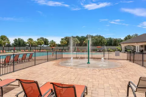 Exterior - 13120 Conquistador Loop, Spring Hill, FL 34610 photo 7 of 9