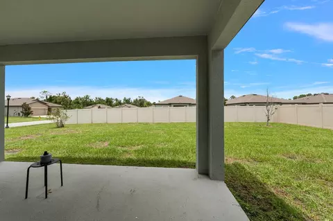 Exterior - 13120 Conquistador Loop, Spring Hill, FL 34610 photo 5 of 9