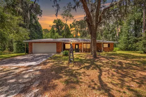 9661 W Deepwoods Dr, Crystal River, FL 34428