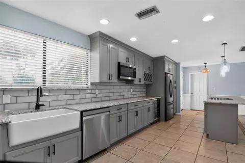 Kitchen - 408 Palm Ave, Ormond Beach, FL 32174 photo 1 of 8