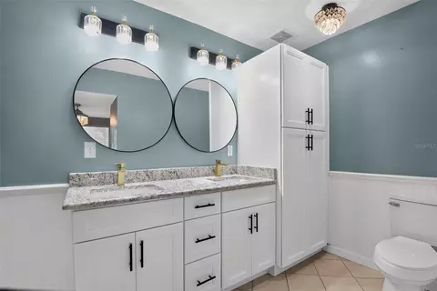 Bath - 408 Palm Ave, Ormond Beach, FL 32174 photo 3 of 8