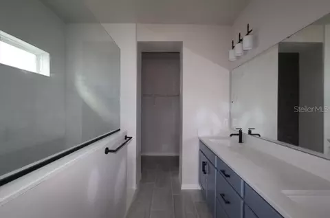 Bath - 5825 Native Oak St, Mount Dora, FL 32757 photo 1 of 1