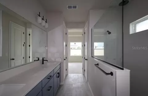 Entry Way - 5825 Native Oak St, Mount Dora, FL 32757 photo 2 of 2