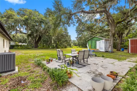 Exterior - 2118 E Keysville Rd, Lithia, FL 33547 photo 5 of 11