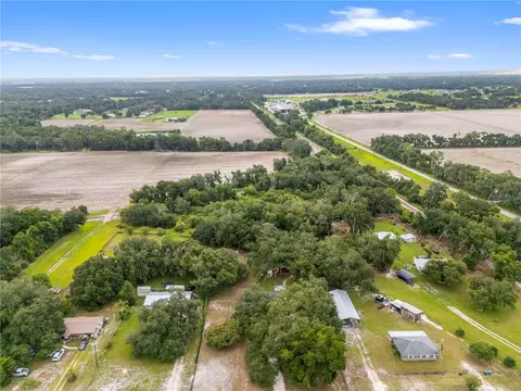 View/Area - 2118 E Keysville Rd, Lithia, FL 33547 photo 5 of 8
