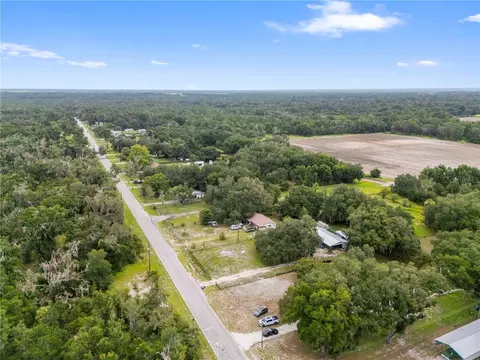 View/Area - 2118 E Keysville Rd, Lithia, FL 33547 photo 7 of 8