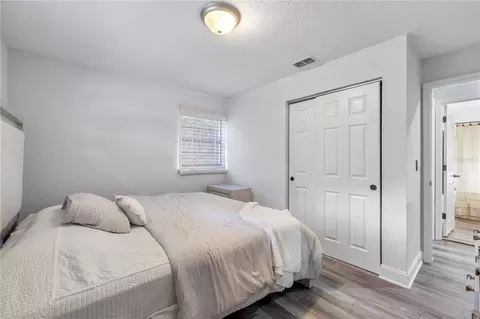 Bedroom - 2118 E Keysville Rd, Lithia, FL 33547 photo 5 of 5