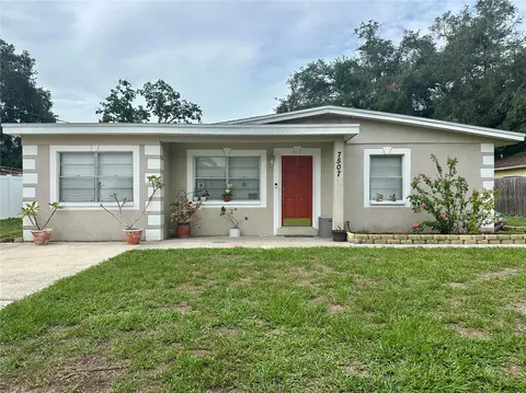 7507 Coral Vine Ln, Tampa, FL 33619