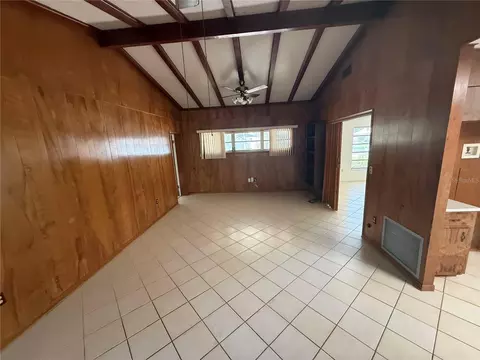 Living - 1015 E Mann Rd, Bartow, FL 33830 photo 4 of 7