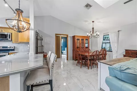 Dining - 10752 126th Ave, Largo, FL 33778 photo 1 of 2