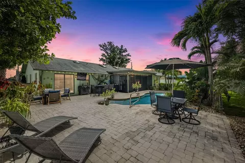 Exterior - 10752 126th Ave, Largo, FL 33778 photo 11 of 13