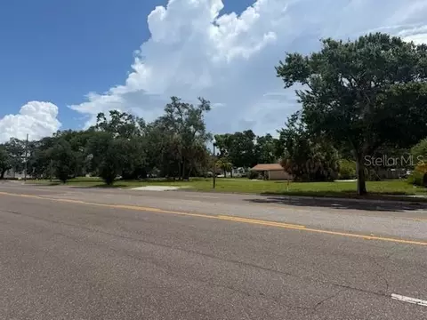 49 Th St S, Saint Petersburg, FL 33707