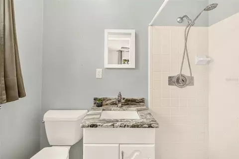 Bath - 929 Britton St, Largo, FL 33770 photo 1 of 3