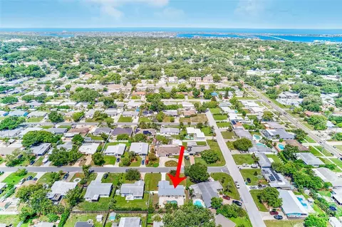 View/Area - 929 Britton St, Largo, FL 33770 photo 6 of 8