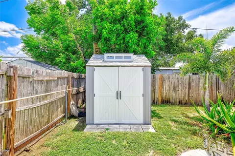 Other - 929 Britton St, Largo, FL 33770 photo 5 of 6