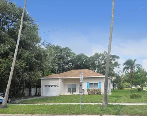 205 N Missouri Ave, Clearwater, FL 33755